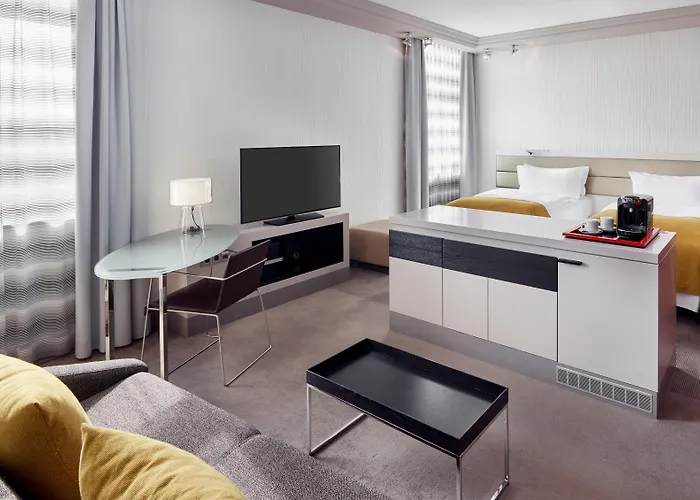 Intercontinental By Ihg 5*