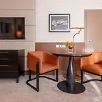 Intercontinental By Ihg Hotel 5*