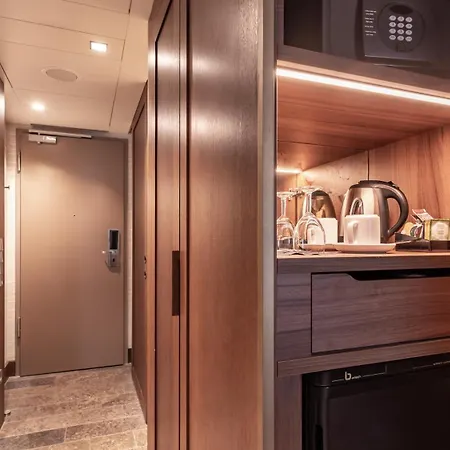 Intercontinental By Ihg Hotel 5*