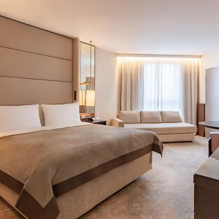 Intercontinental By Ihg Hotel Berlin