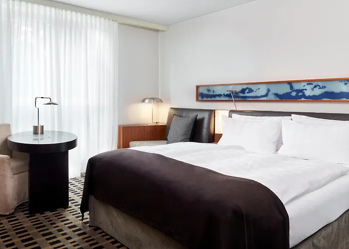 Intercontinental By Ihg 5*